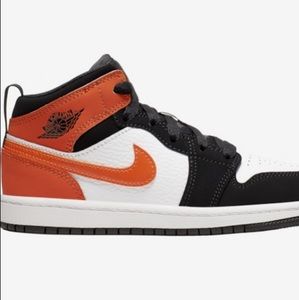 Meet your Posher, Ingrid